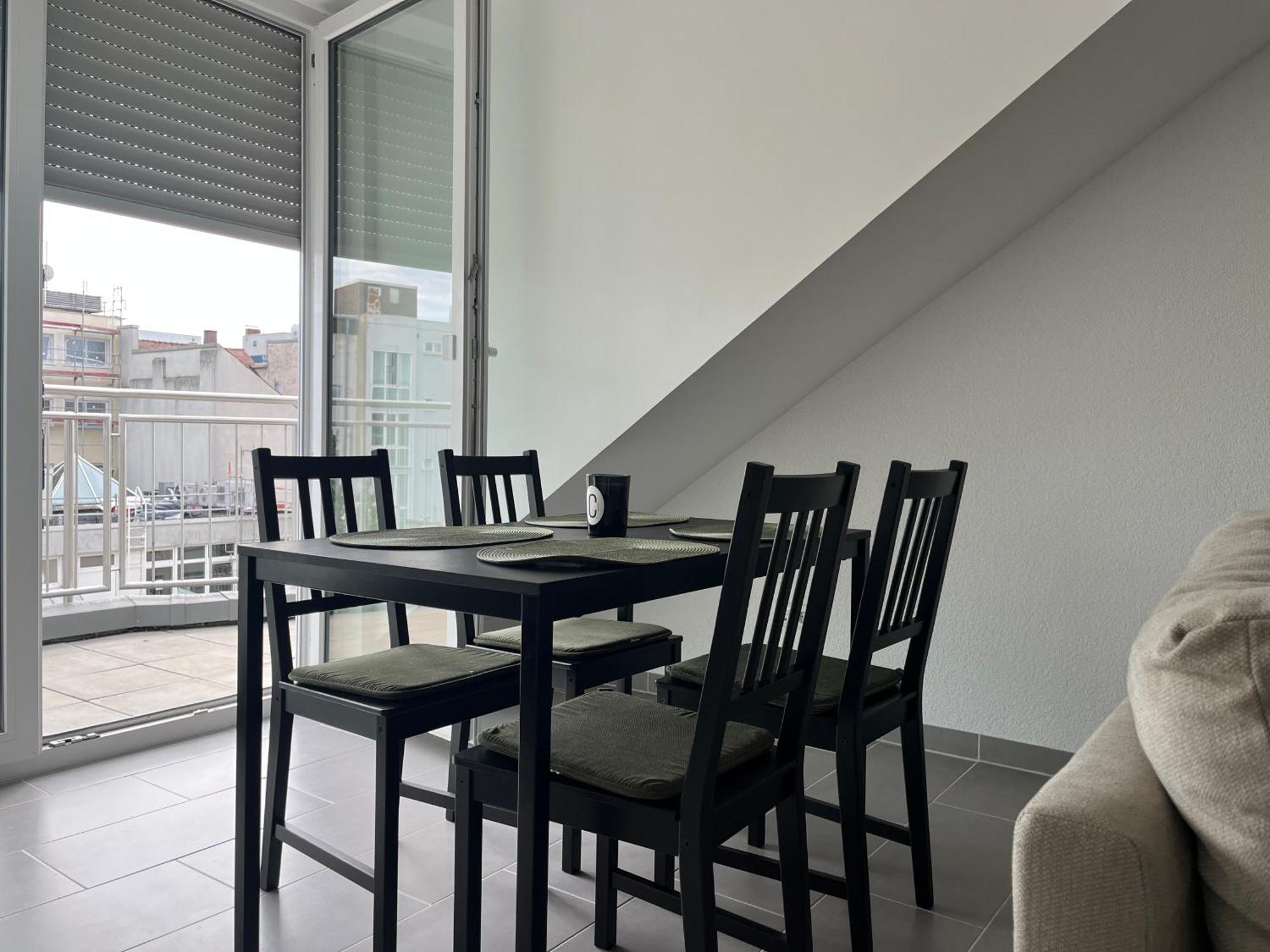 Simplex Apartments Am Europaplatz Karlsruhe Bilik gambar